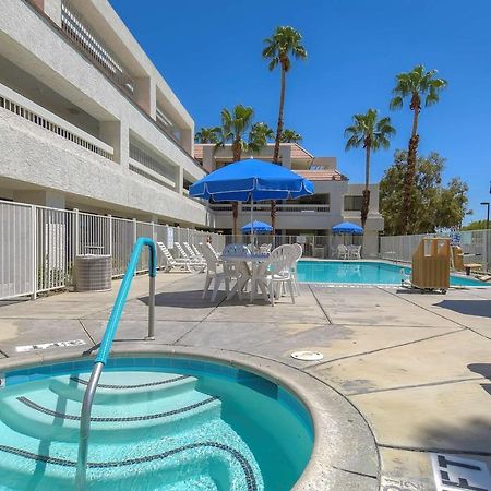 Motel 6-Palm Springs, Ca - Downtown Zewnętrze zdjęcie