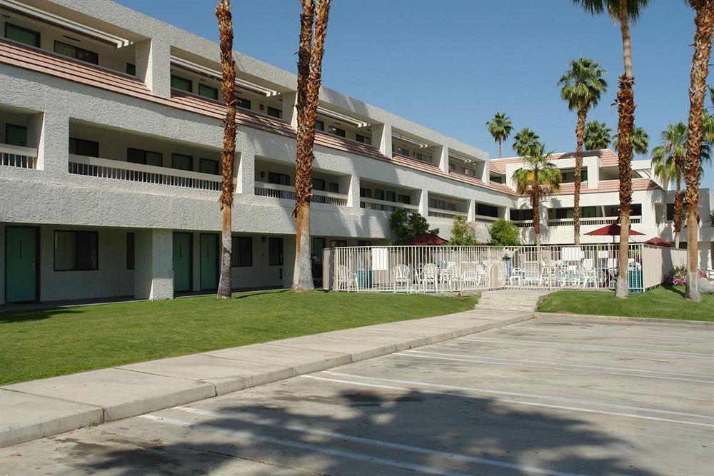 Motel 6-Palm Springs, Ca - Downtown Zewnętrze zdjęcie