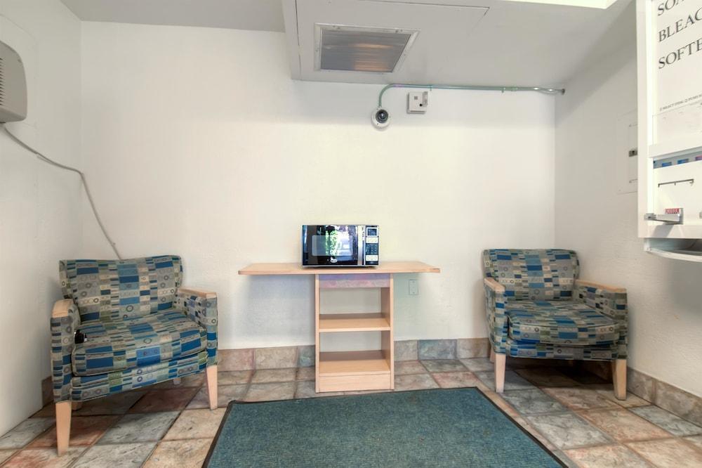 Motel 6-Palm Springs, Ca - Downtown Zewnętrze zdjęcie