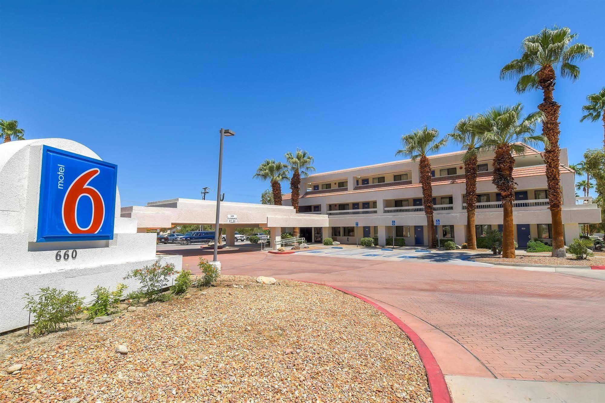 Motel 6-Palm Springs, Ca - Downtown Zewnętrze zdjęcie